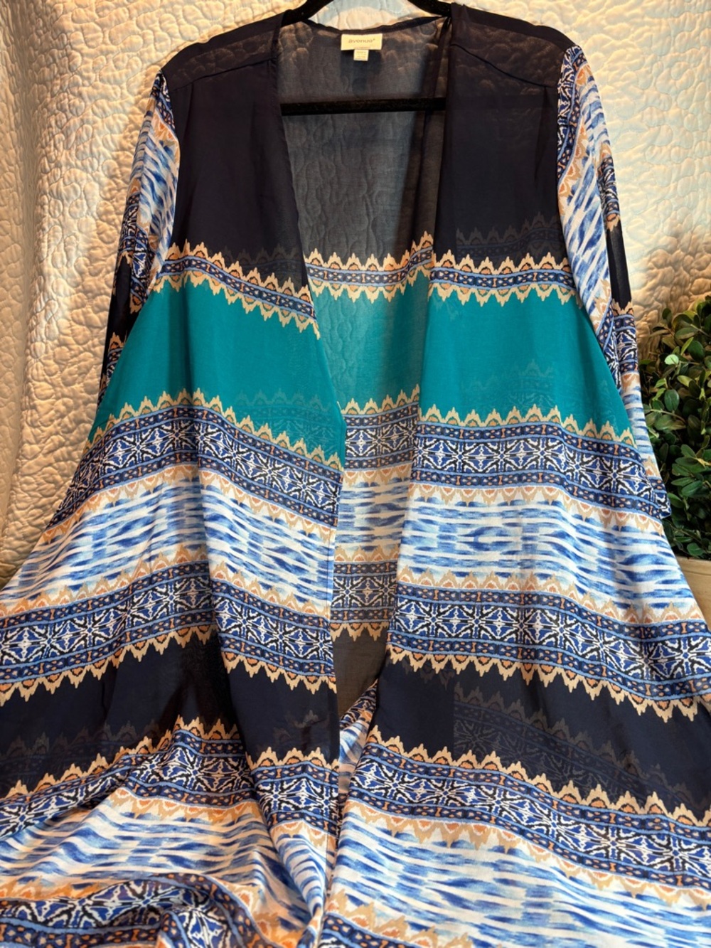 Avenue Navy and Teal Open-Front Floral Trim Kimono